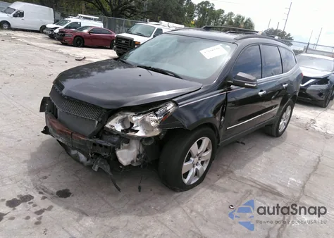 2011 Chevrolet Traverse Ltz z USA, uszkodzony, nr VIN 1GNKRLEDXBJ373272